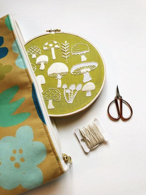 Mushroom Embroidery Kit – tomatotomatocreative