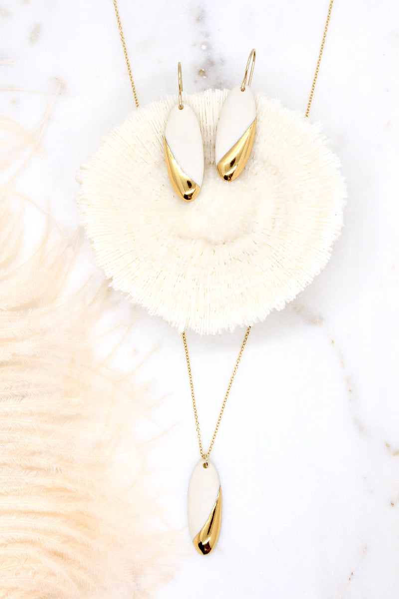 Necklace - Gold Dipped Long Oval