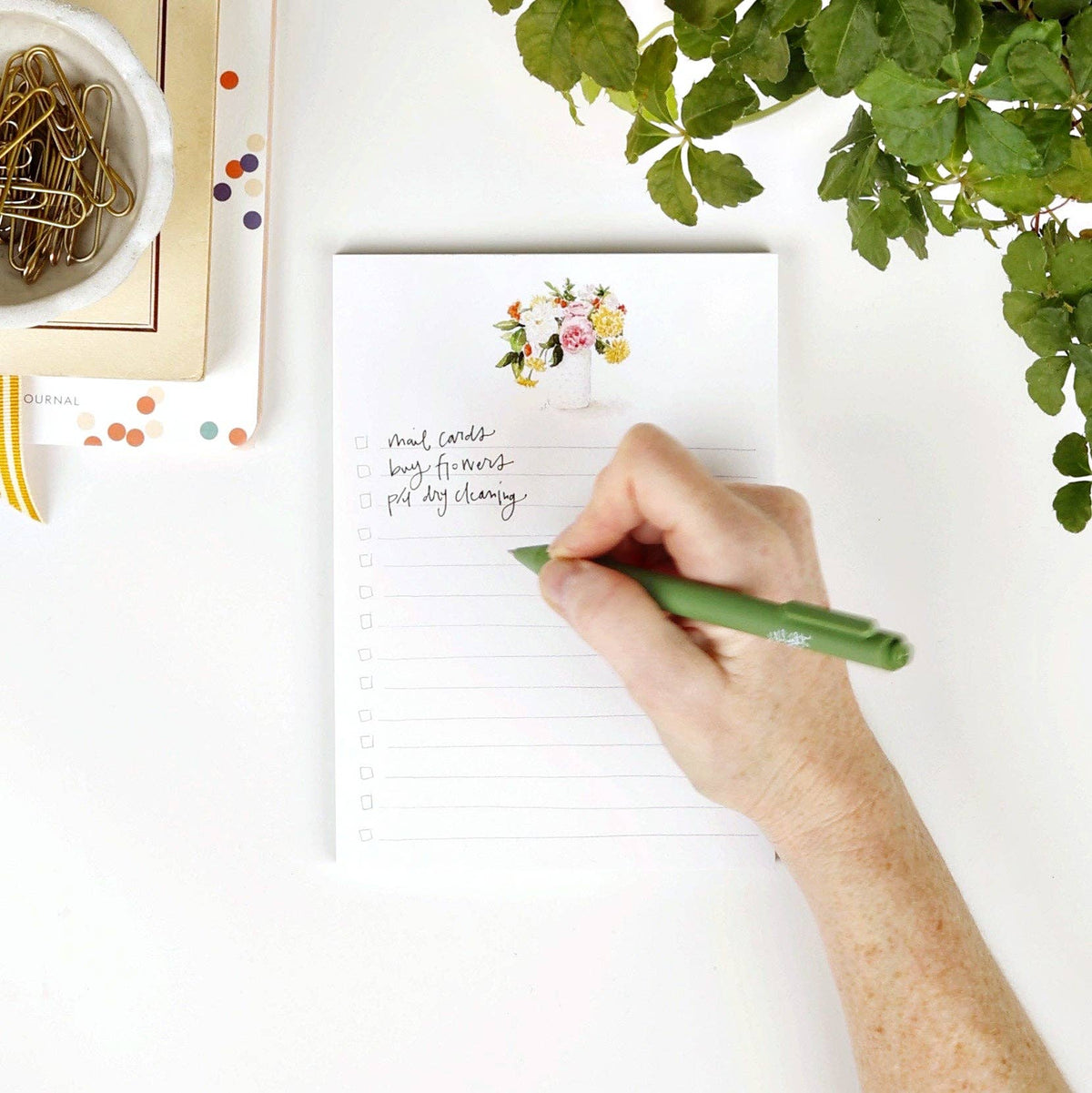 Checklist Notepad - Hobnail Bouquet