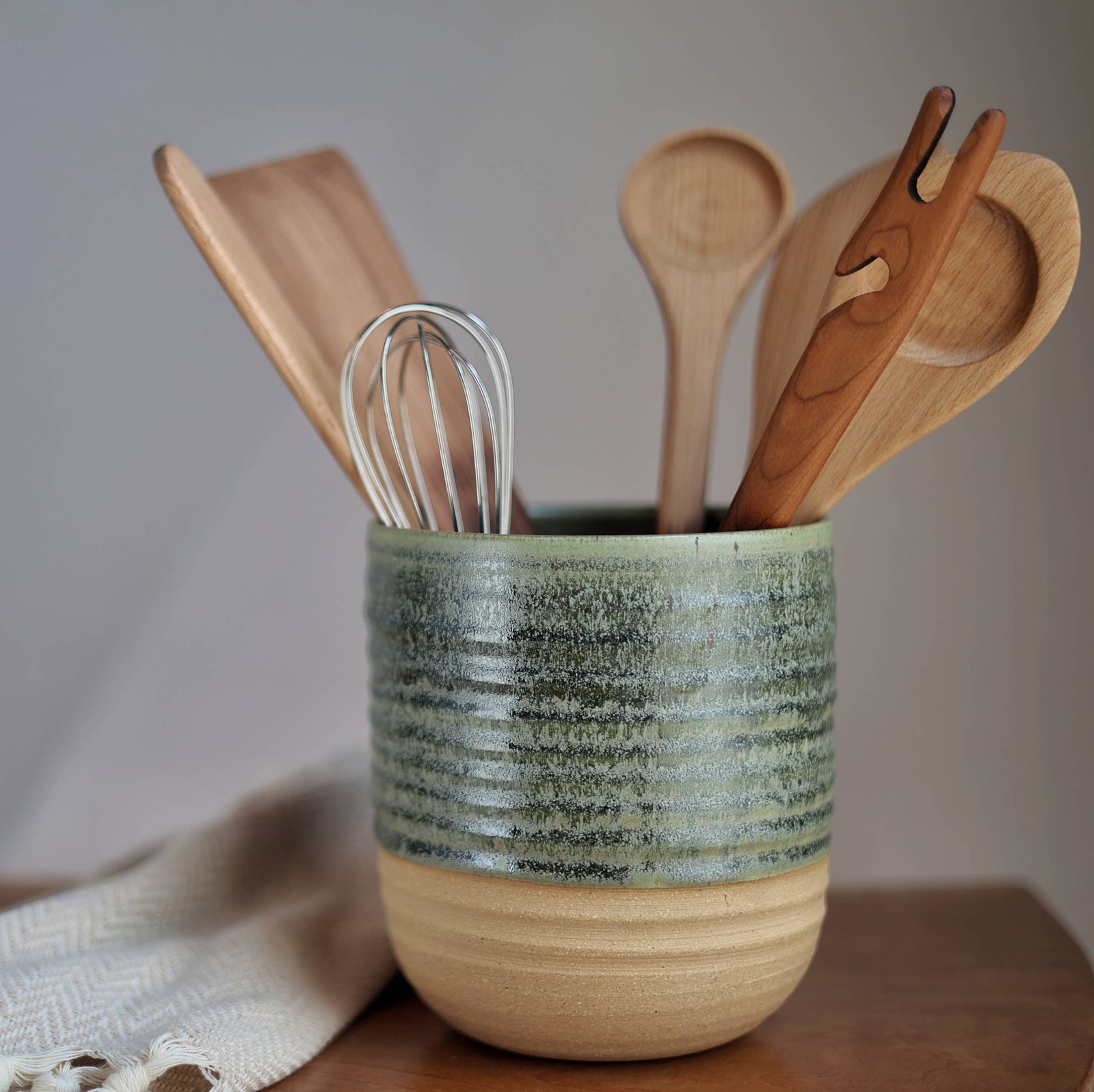 Utility Crock in Moss Green