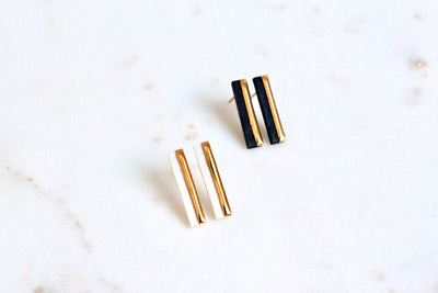 Horizontal Dipped Bar Studs: Orange Red / Short