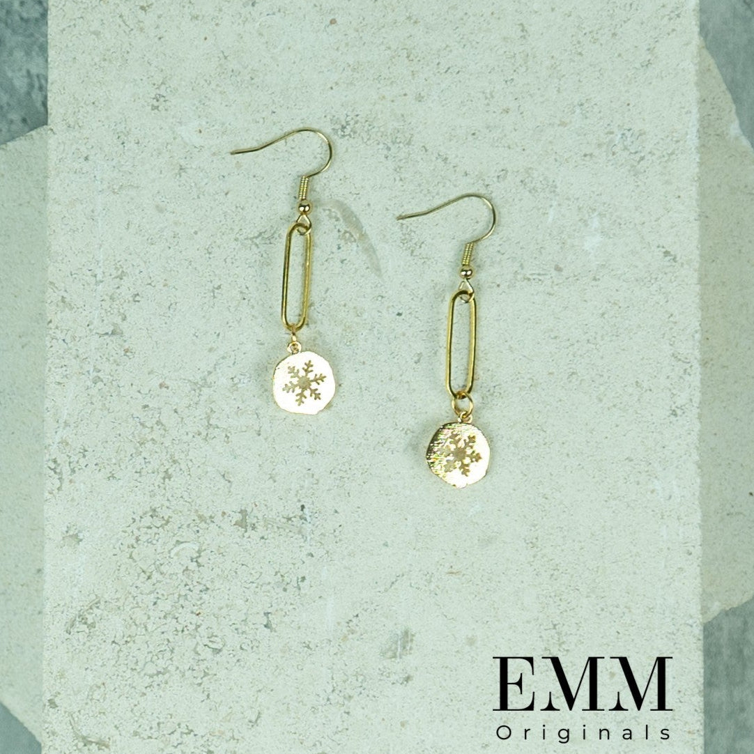 Holiday Earrings - Round Snowflake With Geometric Oval
