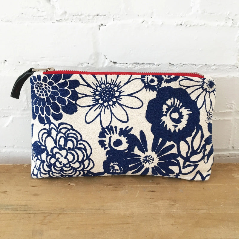 Makeup Bag - Wild Garden - Berry - Gift & Gather