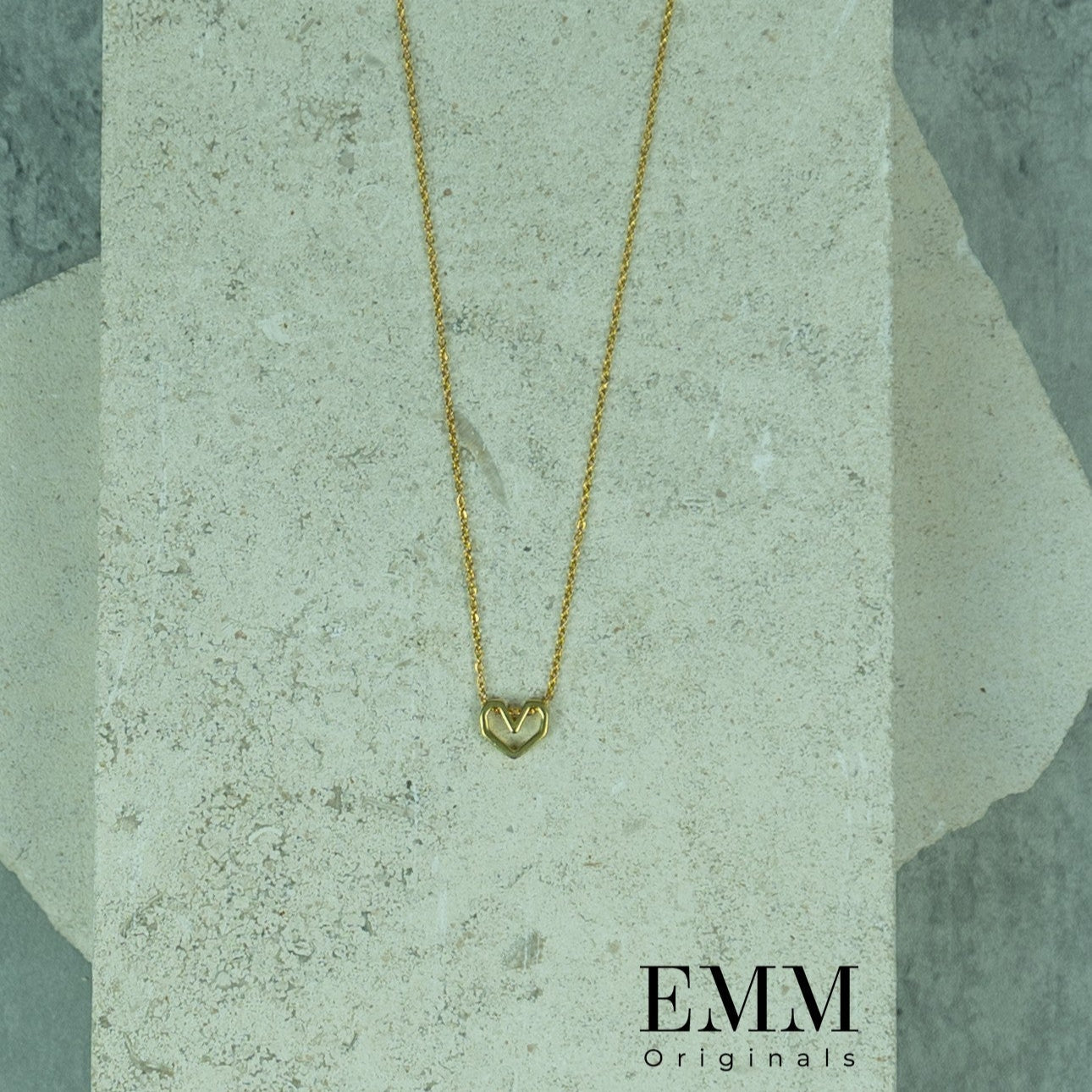 Necklace - Tiny Heart