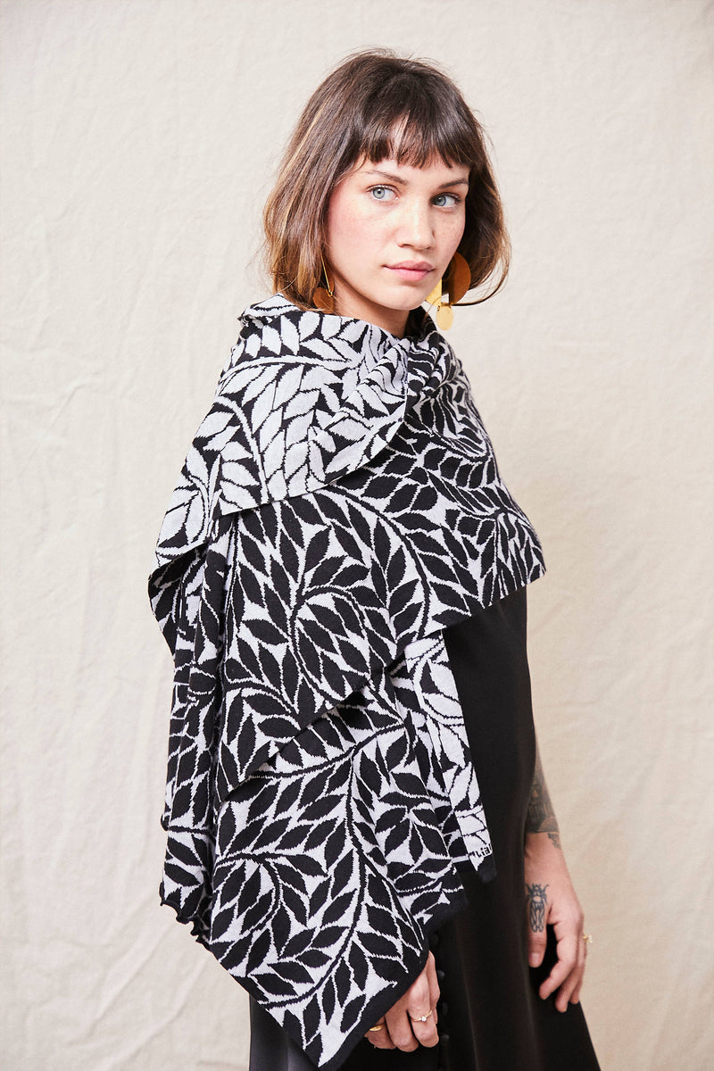 Wrap - Olive Branch - Yellow+Grey - Gift & Gather