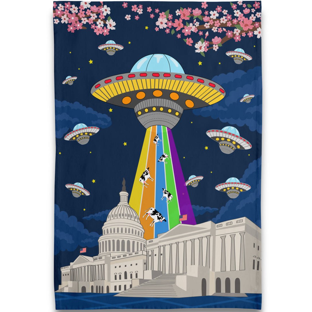 Kitchen Towel - UFO Over US Capitol - Gift & Gather