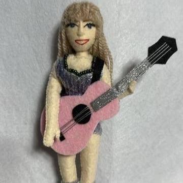 Ornament - Taylor Swift - Gift & Gather