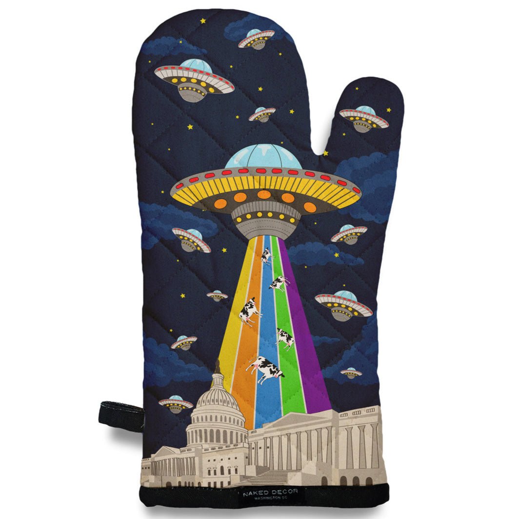 Oven Mitt - UFO Over US Capitol - Gift & Gather