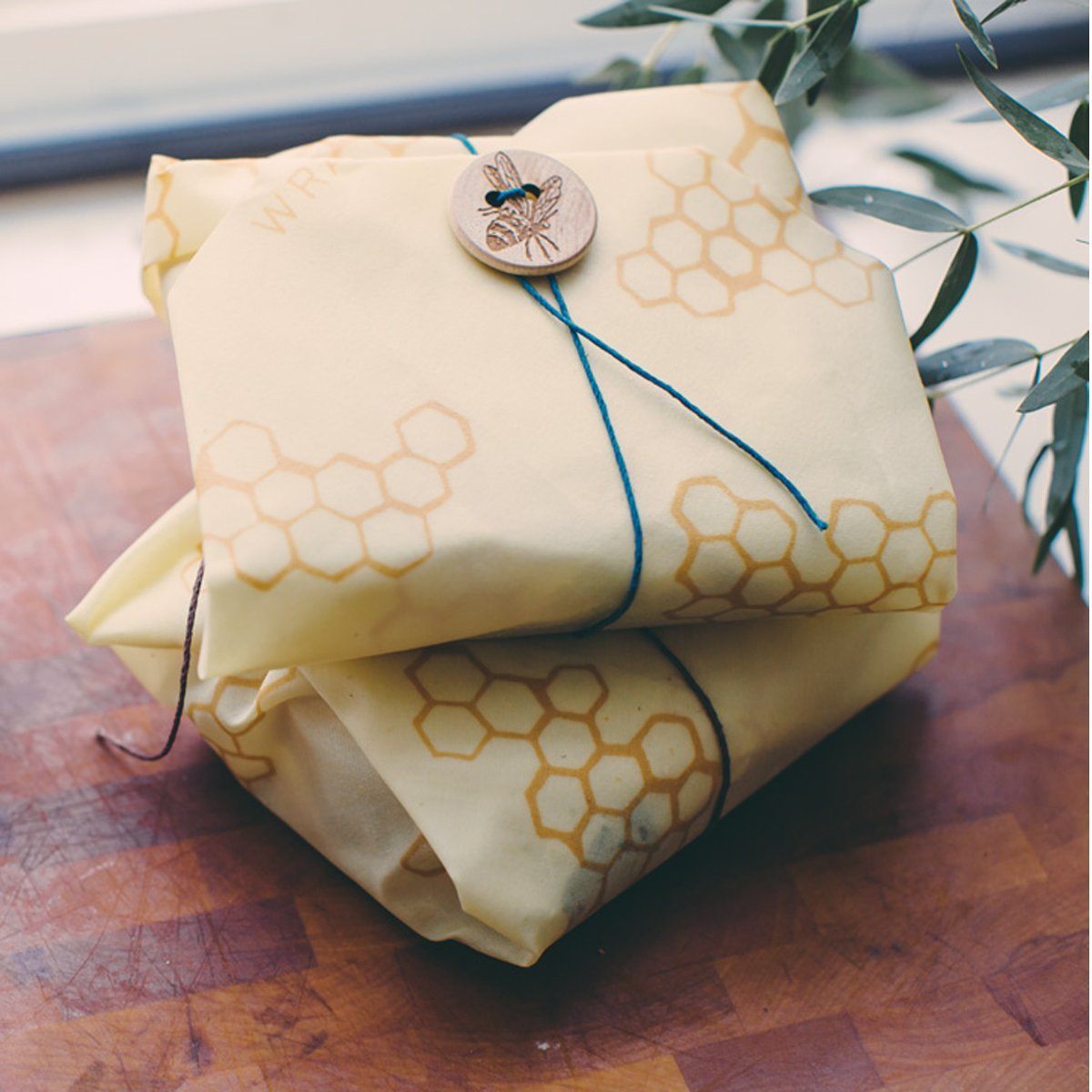 Bee's Wrap - Sandwich Wrap - Honeycomb Print - Gift & Gather
