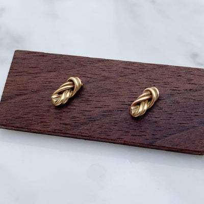 Earrings - Studs - Figure 8 Knot - Gift & Gather