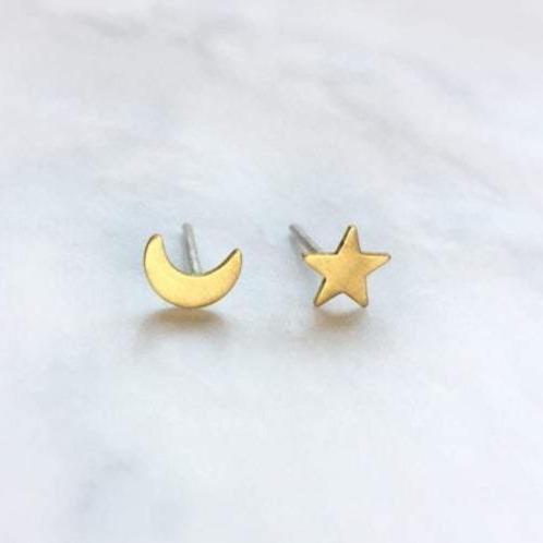 Earrings - Studs - Moon & Star - Gift & Gather
