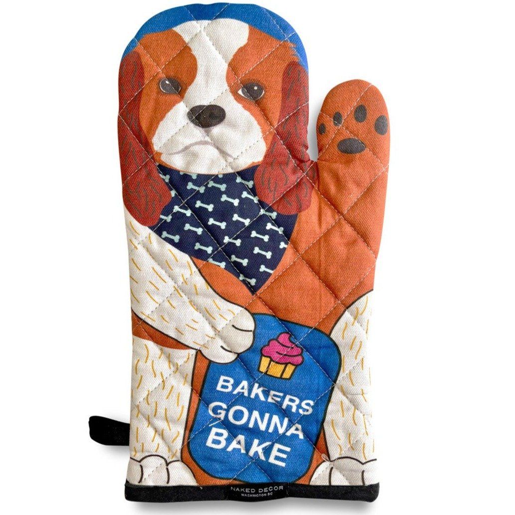 https://giftandgather.com/cdn/shop/products/oven-mitt-king-charles-830133_1600x.jpg?v=1675851991