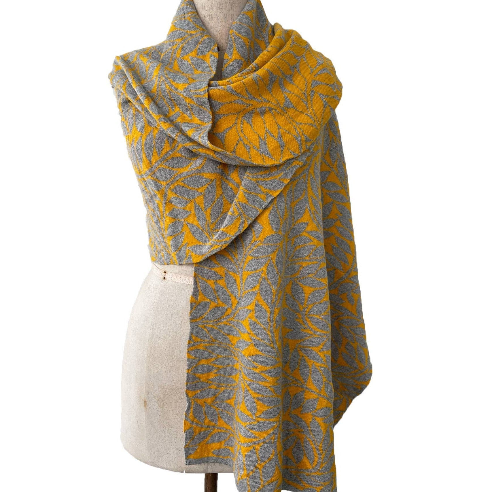 Wrap - Olive Branch - Yellow+Grey - Gift & Gather
